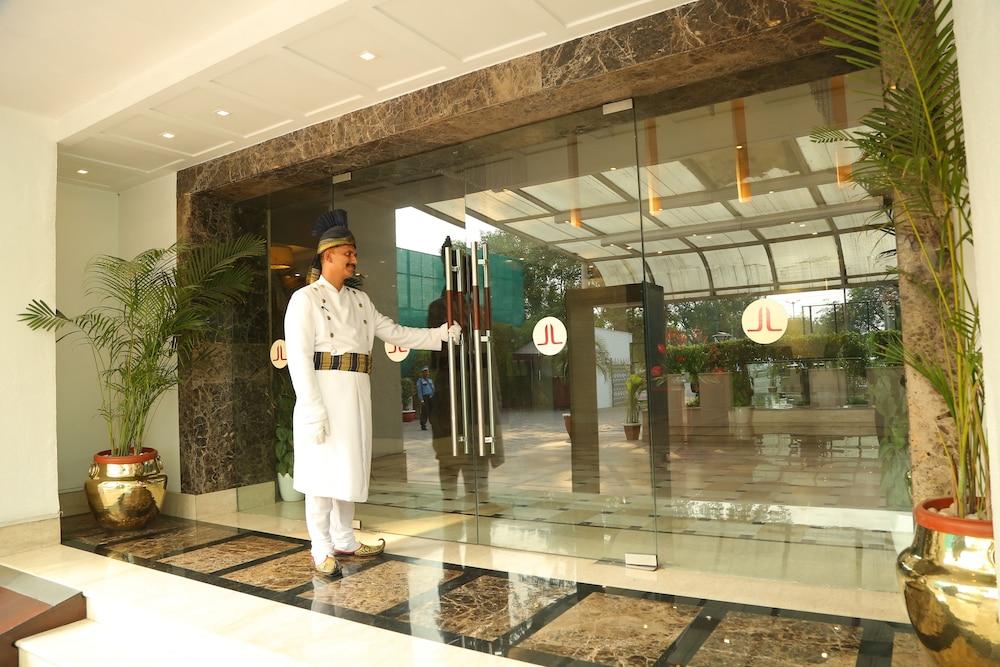 The Acura, Bmk Hotel Gurgaon Exterior foto